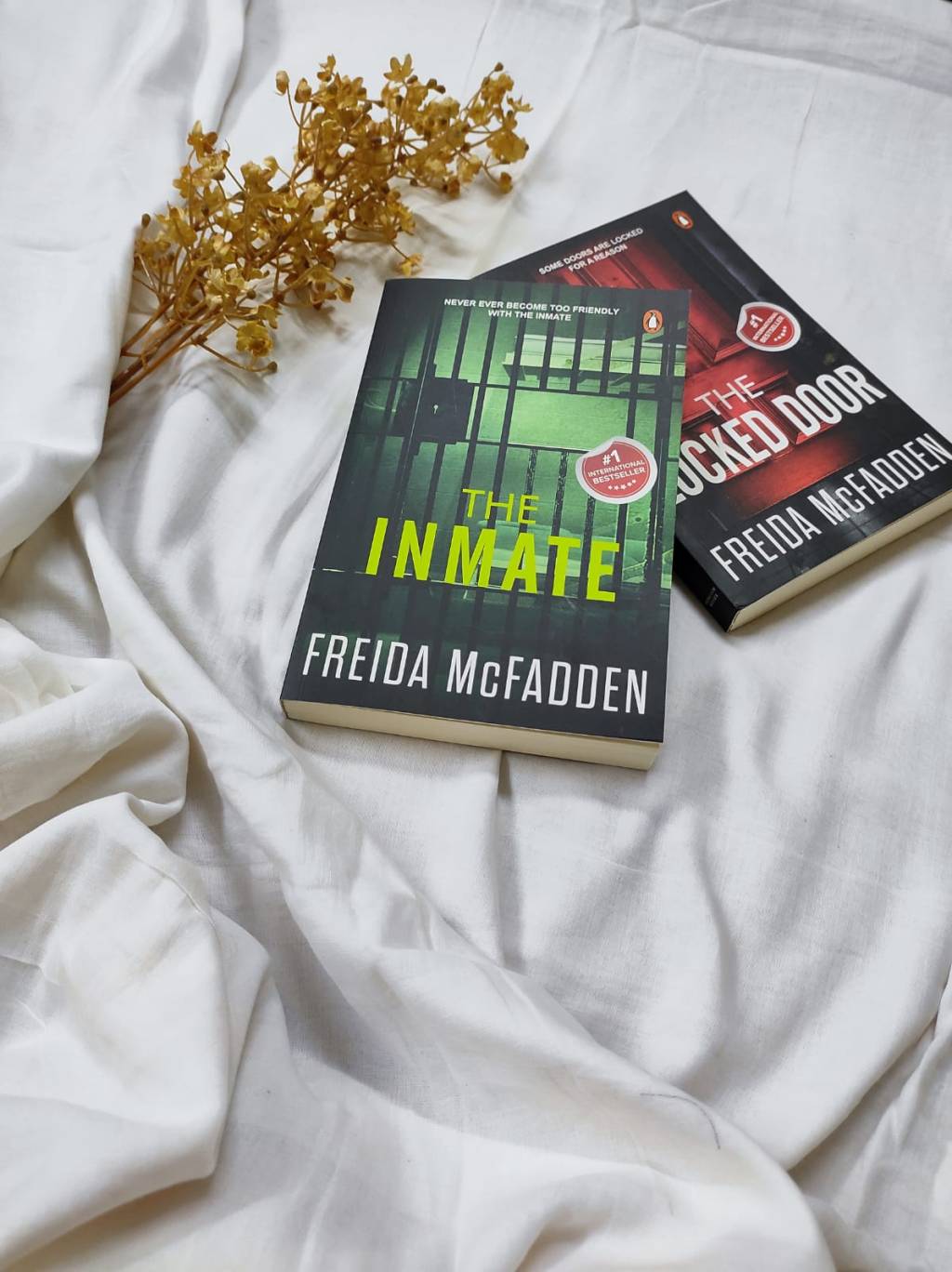 4 Nail biting thriller books for your appetite, you must not miss them.